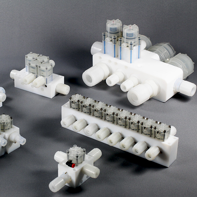 Manifolds Manifolds